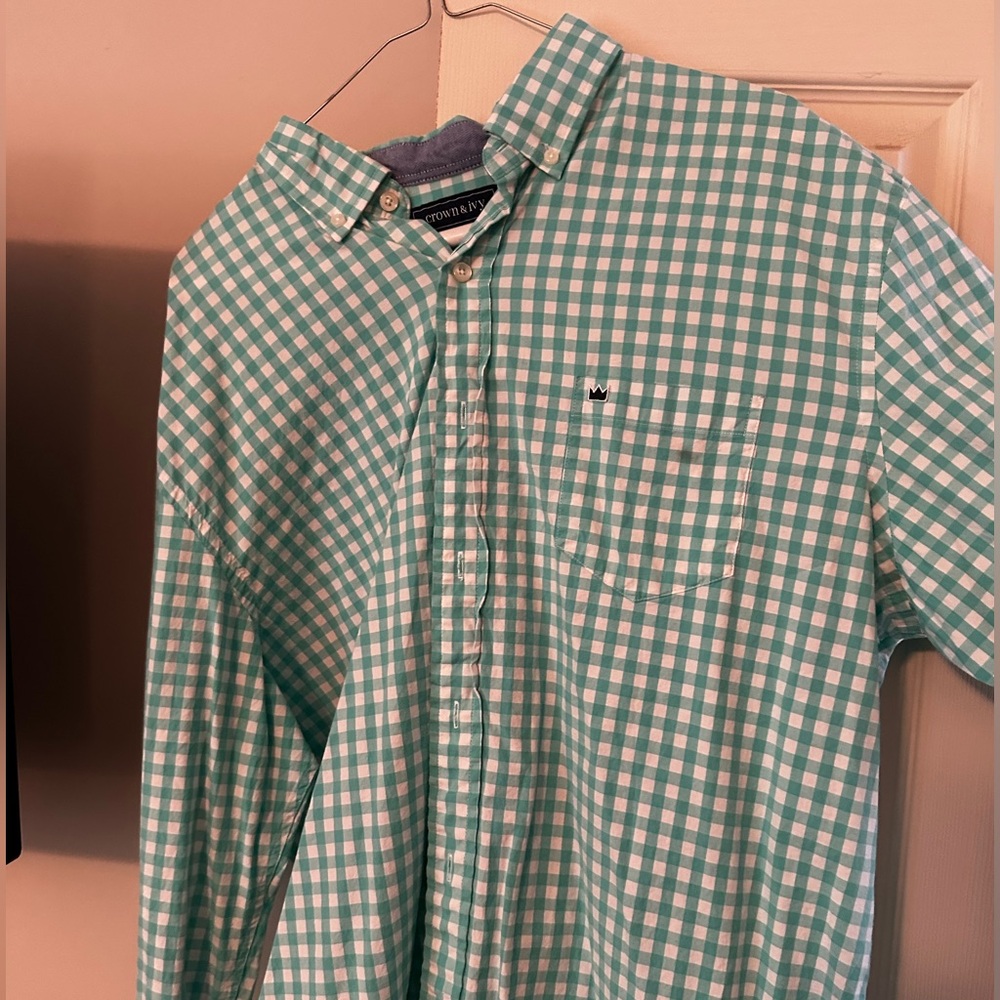 Crown and ivy button down